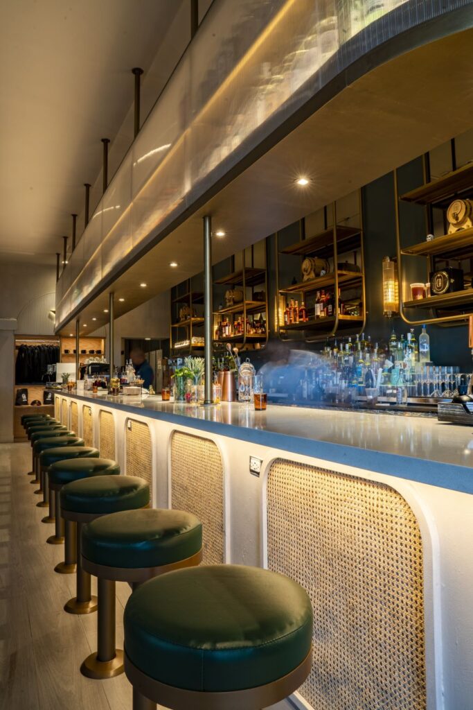 Cafe Americano Interior Design Bar: rattan panels 